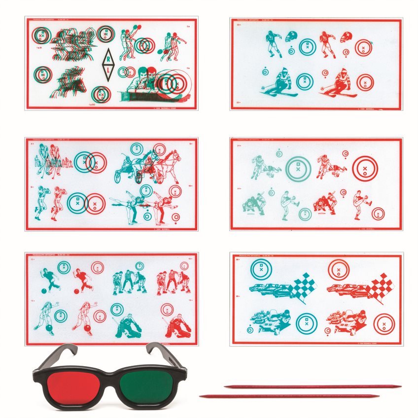 紅綠眼鏡配合紅綠矢量圖是視覺訓練中常用的工具